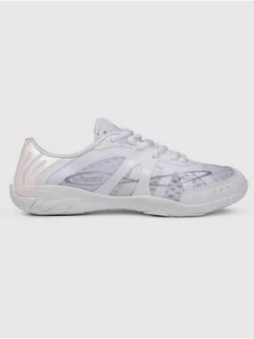 Nfinity Vengeance Cheer Shoes — Women’s Size 9.5 — White